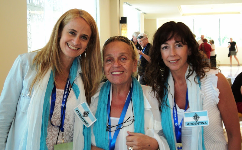 Leonora Alegre, Marta Tiscornia y Florencia Herrera