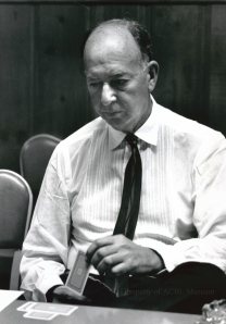 Howard Schenken